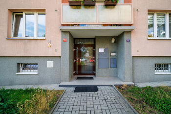 Prodej bytu 2+1 v osobním vlastnictví 64 m², Karlovy Vary