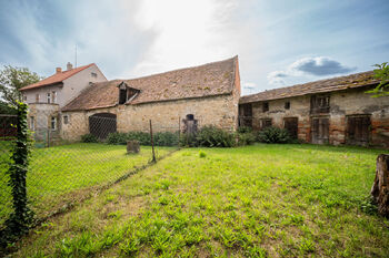 Prodej domu 300 m², Blevice