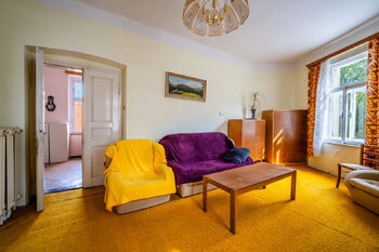 Prodej domu 300 m², Blevice