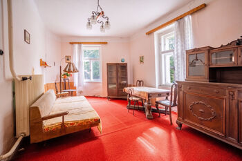 Prodej domu 300 m², Blevice