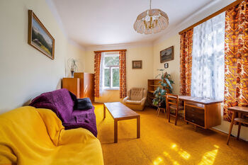 Prodej domu 300 m², Blevice