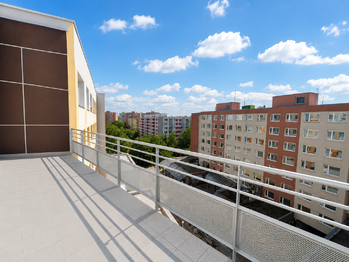 Prodej bytu 3+kk v osobním vlastnictví 85 m², Praha 5 - Hlubočepy