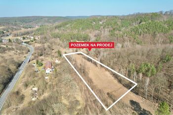 Prodej pozemku 18162 m², Medonosy