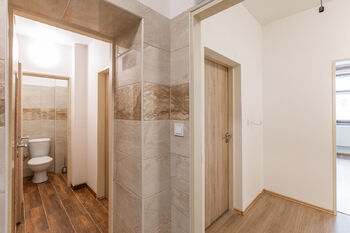 Pronájem bytu 3+1 v osobním vlastnictví 65 m², Praha 5 - Radotín