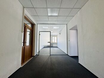 Pronájem kancelářských prostor 639 m², Ostrava