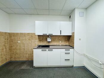 Pronájem kancelářských prostor 639 m², Ostrava