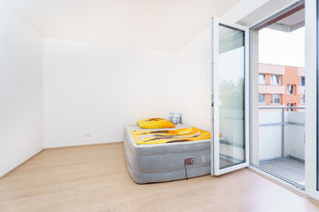 Prodej bytu 2+kk v osobním vlastnictví 45 m², Jince