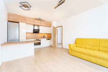 Prodej bytu 2+kk v osobním vlastnictví 45 m², Jince