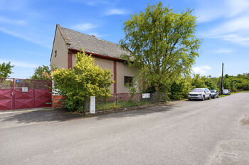 Prodej domu 83 m², Postoloprty