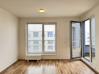 Pronájem bytu 2+kk v osobním vlastnictví 45 m², Praha 10 - Uhříněves