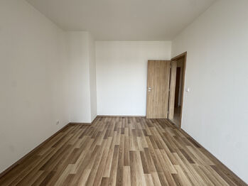 Pronájem bytu 2+kk v osobním vlastnictví 45 m², Praha 10 - Uhříněves
