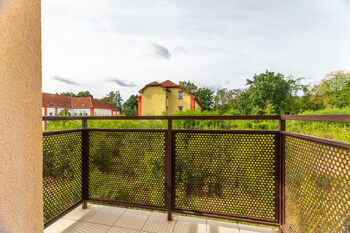 Pronájem bytu 1+1 v osobním vlastnictví 49 m², Milovice