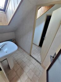 sociálka v 2.NP - Prodej domu 220 m², Jeseník