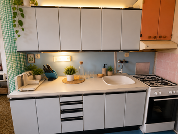 kuchyňská linka - Prodej bytu 2+1 v osobním vlastnictví 62 m², České Budějovice