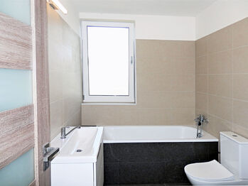 Pronájem bytu 3+kk v osobním vlastnictví 94 m², Říčany