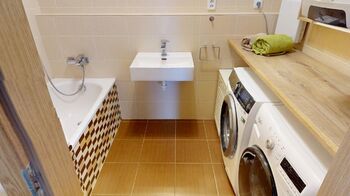 Pronájem bytu 3+kk v osobním vlastnictví 75 m², Jesenice