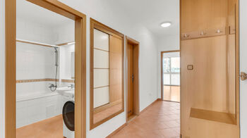Prodej bytu 2+kk v osobním vlastnictví 60 m², Praha 10 - Strašnice