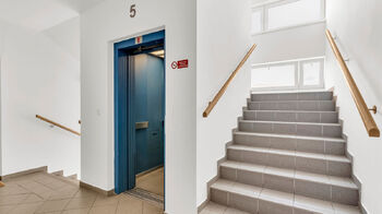 Prodej bytu 2+kk v osobním vlastnictví 60 m², Praha 10 - Strašnice