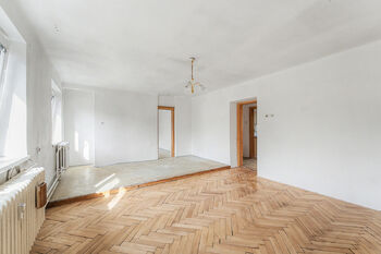 Prodej bytu 3+1 v osobním vlastnictví 64 m², Netvořice