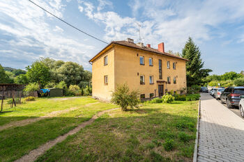 Prodej bytu 3+1 v osobním vlastnictví 64 m², Netvořice