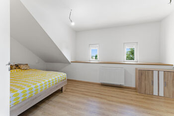 Ložnice 1 - Prodej bytu 4+kk v osobním vlastnictví 111 m², Hradec Králové