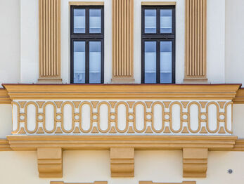 Okna bytu - Prodej bytu 4+kk v osobním vlastnictví 111 m², Hradec Králové