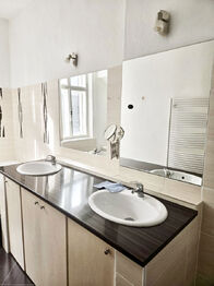 Pronájem bytu 2+1 v osobním vlastnictví 79 m², Brno