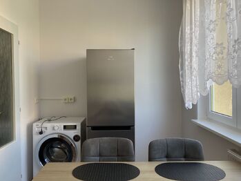 Pronájem bytu 2+1 v osobním vlastnictví 57 m², Chomutov