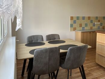 Pronájem bytu 2+1 v osobním vlastnictví 57 m², Chomutov