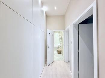 Pronájem bytu 2+kk v osobním vlastnictví 45 m², Praha 4 - Nusle