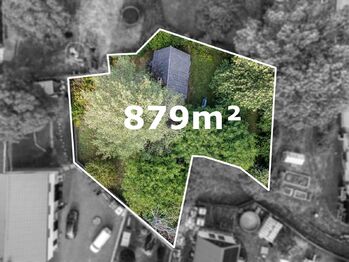 Prodej pozemku 879 m², Sádek