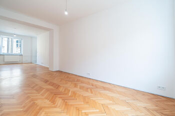 Pronájem bytu 2+kk v osobním vlastnictví 48 m², Praha 8 - Libeň