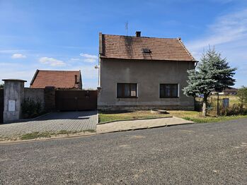 Prodej domu 98 m², Postoloprty