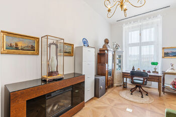 Prodej bytu 4+1 v osobním vlastnictví 139 m², Praha 2 - Vinohrady
