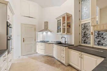 Prodej bytu 4+1 v osobním vlastnictví 139 m², Praha 2 - Vinohrady