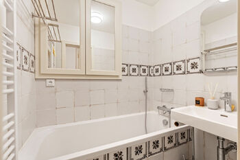 Prodej bytu 4+1 v osobním vlastnictví 139 m², Praha 2 - Vinohrady
