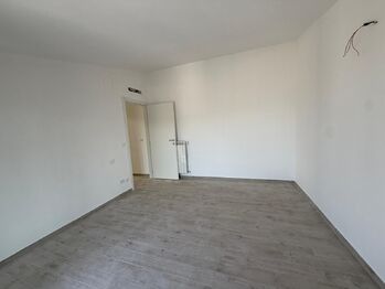 ložnice-reálné foto  - Prodej bytu 2+kk v osobním vlastnictví 66 m², Montesilvano