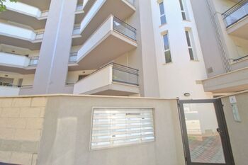 dům z venku  - Prodej bytu 2+kk v osobním vlastnictví 66 m², Montesilvano