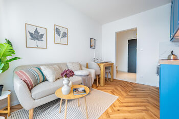 Prodej bytu 2+kk v družstevním vlastnictví 34 m², Praha 10 - Dolní Měcholupy
