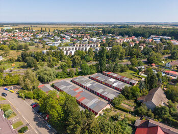 Letecký snímek lokality - Pronájem garáže 16 m², Poděbrady