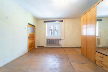 Ložnice - Prodej domu 112 m², Kouty