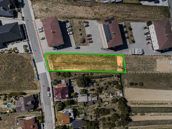 Prodej pozemku 1235 m², Přáslavice
