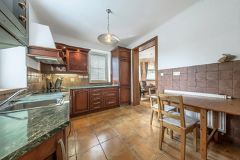 Pronájem domu 205 m², Lhota