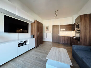 Prodej bytu 2+kk v osobním vlastnictví 44 m², Praha 6 - Dejvice