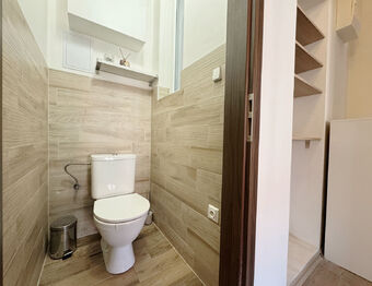 Prodej bytu 2+kk v osobním vlastnictví 44 m², Praha 6 - Dejvice