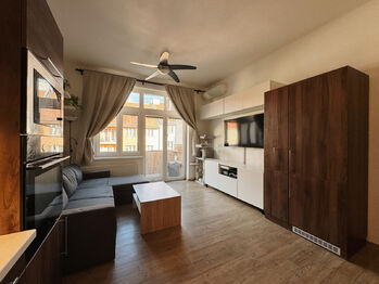 Prodej bytu 2+kk v osobním vlastnictví 44 m², Praha 6 - Dejvice