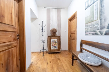 Pronájem bytu 3+1 v osobním vlastnictví 91 m², Praha 1 - Malá Strana