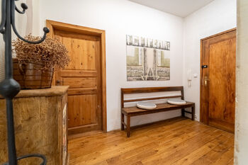 Pronájem bytu 3+1 v osobním vlastnictví 91 m², Praha 1 - Malá Strana