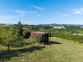 Prodej pozemku 3000 m², Libina