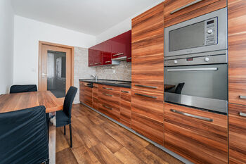 Prodej bytu 3+1, Hodonín. - Prodej bytu 3+1 v osobním vlastnictví 83 m², Hodonín